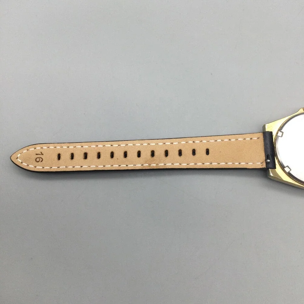Vintage Seiko SQ 100 Mens Watch 33mm Gold Tone Day Date 6923-8010 New Battery